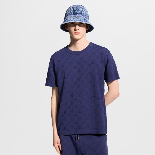 LOUIS VUITTON Monogram Shorts and Short-Sleeved Crewneck #385945