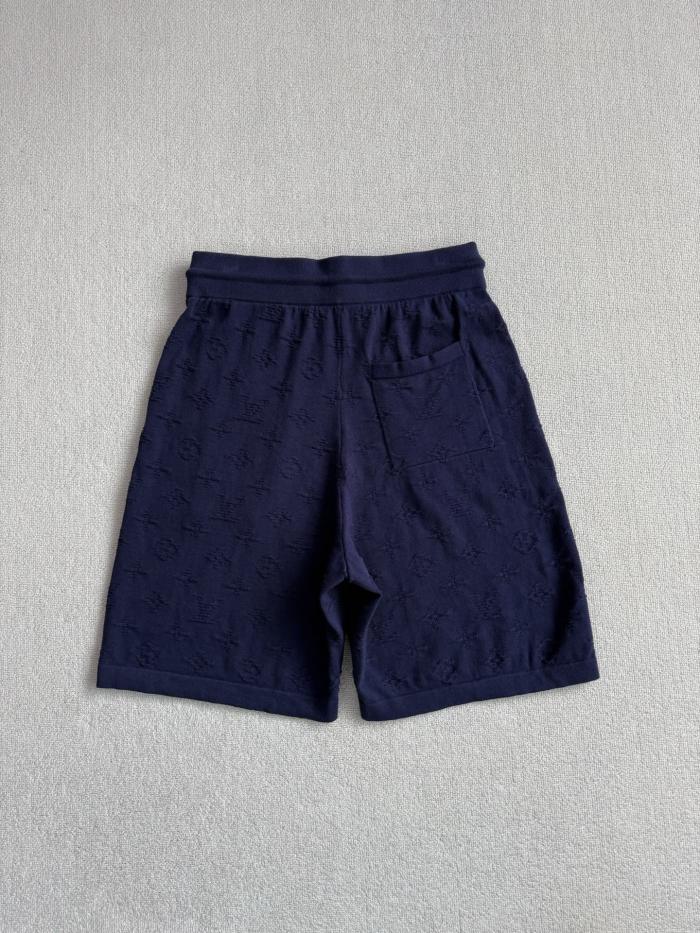 LOUIS VUITTON Monogram Shorts and Short-Sleeved Crewneck #385945
