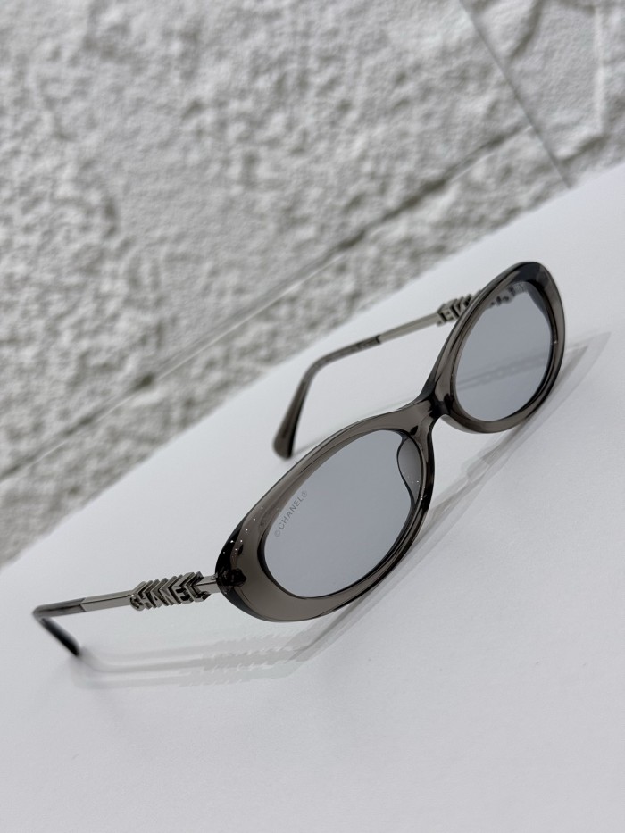 Chanel Sunglasses Oval Frame Sunglasses Acetate and Metal #383071