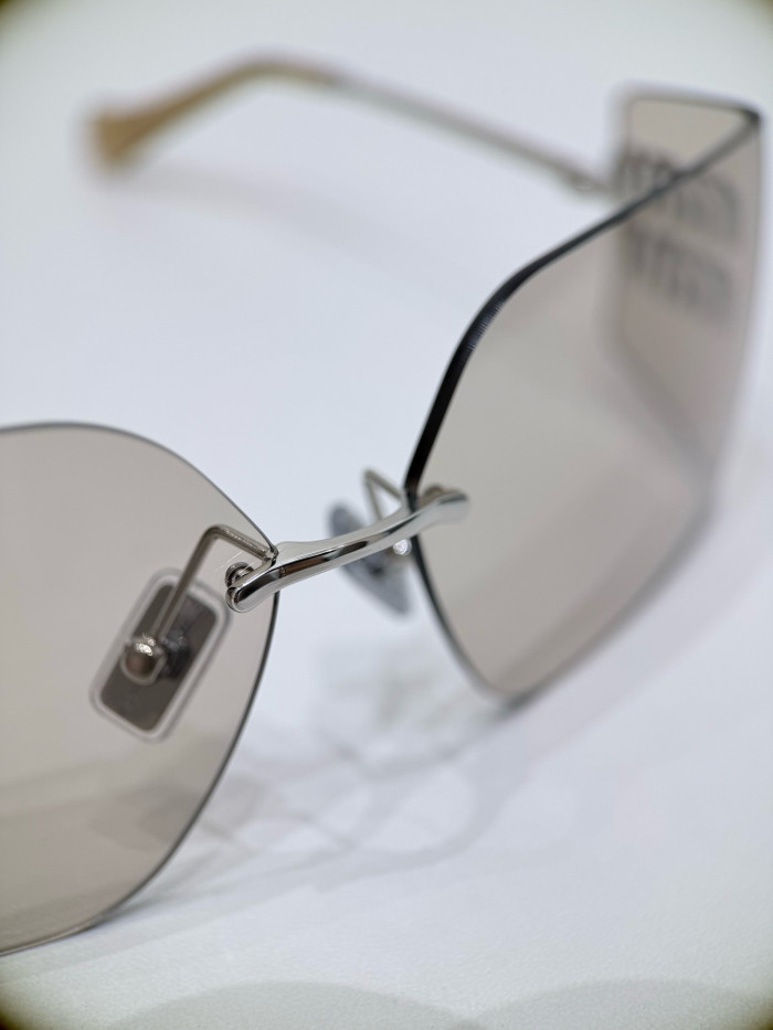 MIUMIU Arc Sunglasses Accessories #385946