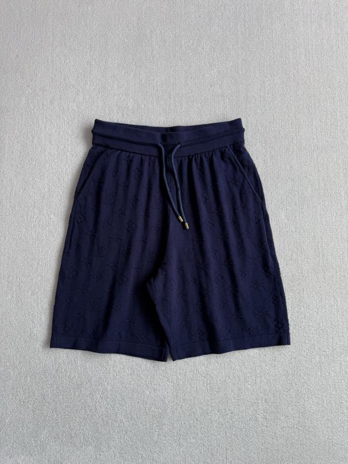 LOUIS VUITTON Monogram Shorts and Short-Sleeved Crewneck #385945