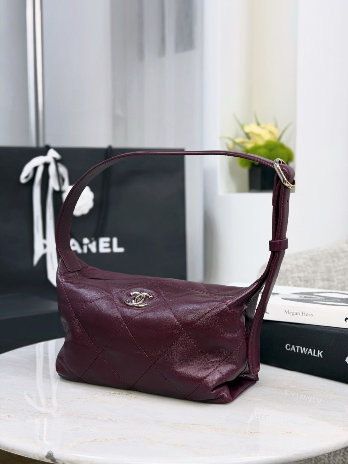 Chanel Lambskin Hobo Bag #385958
