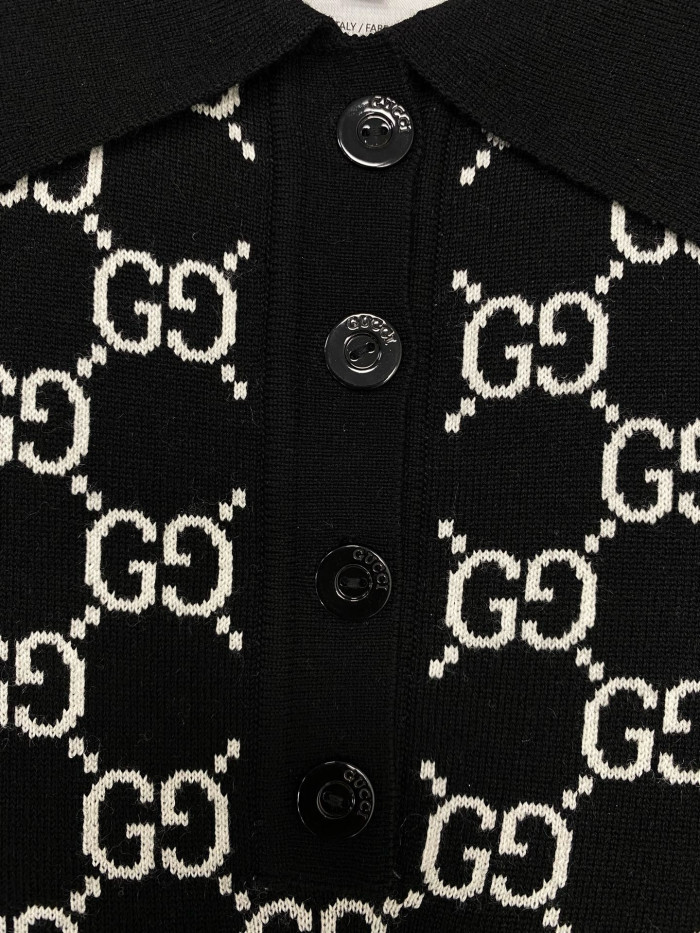 GUCCI Reversible GG Wool Jacquard Polo Shirt in Black and White #386045