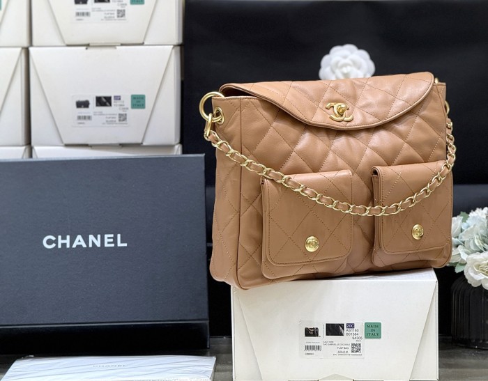 Chanel Tote Grained Calfskin Gold-tone Metal Brown #386029