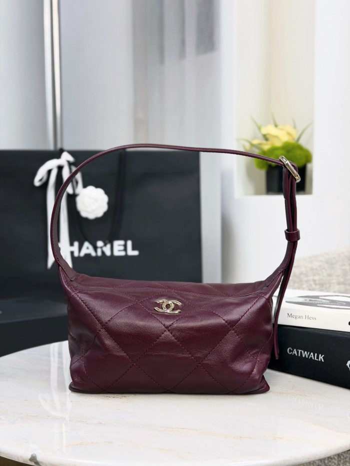 Chanel Lambskin Hobo Bag #385958