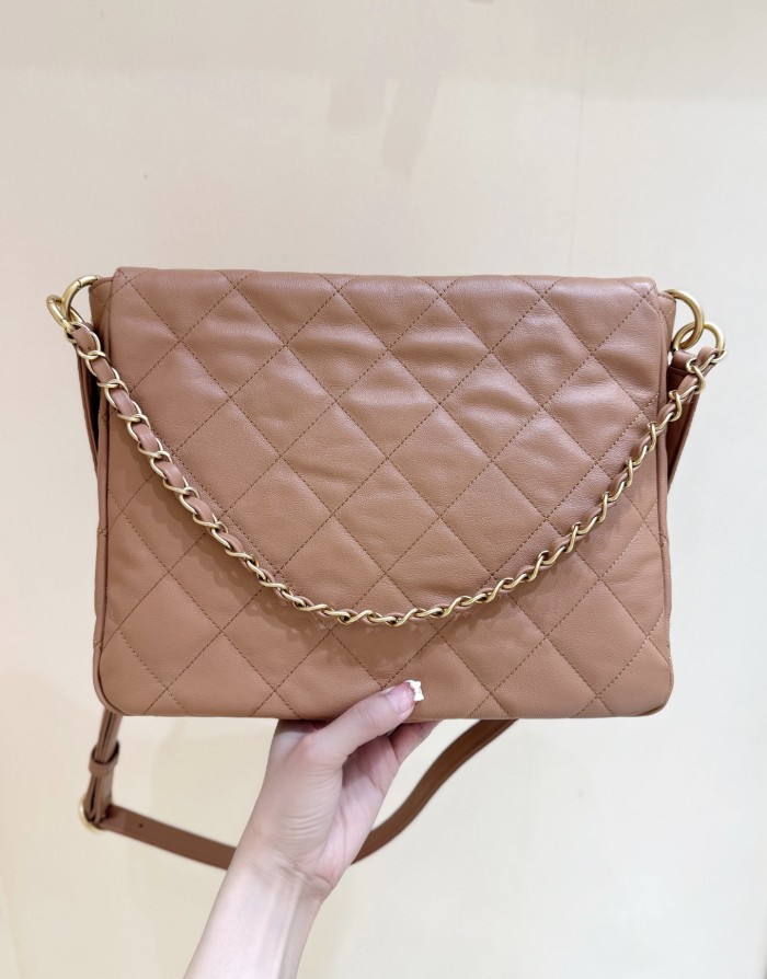 Chanel Tote Grained Calfskin Gold-tone Metal Brown #386029