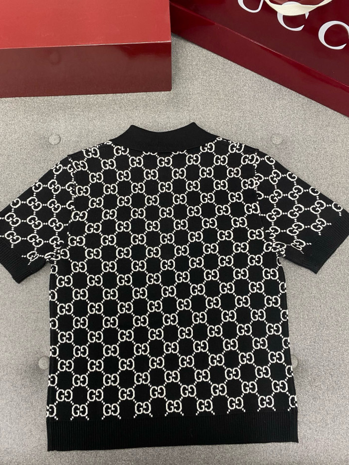 GUCCI Reversible GG Wool Jacquard Polo Shirt in Black and White #386045