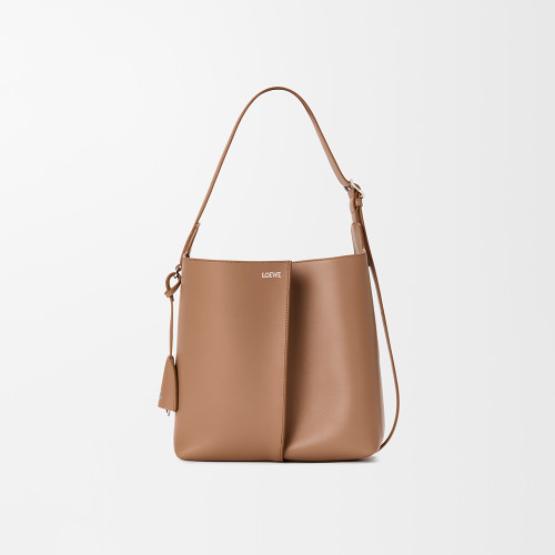Loewe Medium Bilbao Bucket in Smooth Calfskin #386021