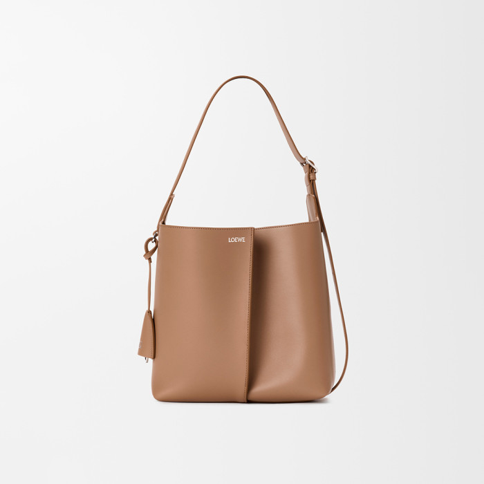 Loewe Medium Bilbao Bucket in Smooth Calfskin #386021