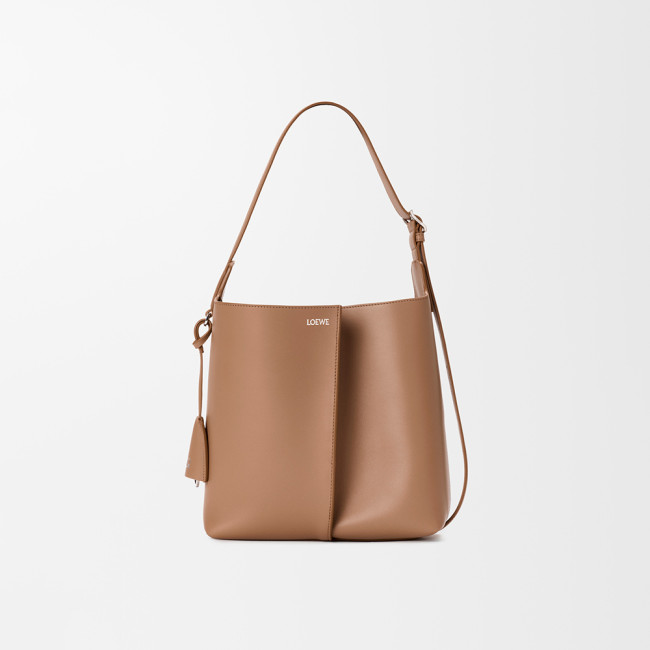 Loewe Medium Bilbao Bucket in Smooth Calfskin #386021