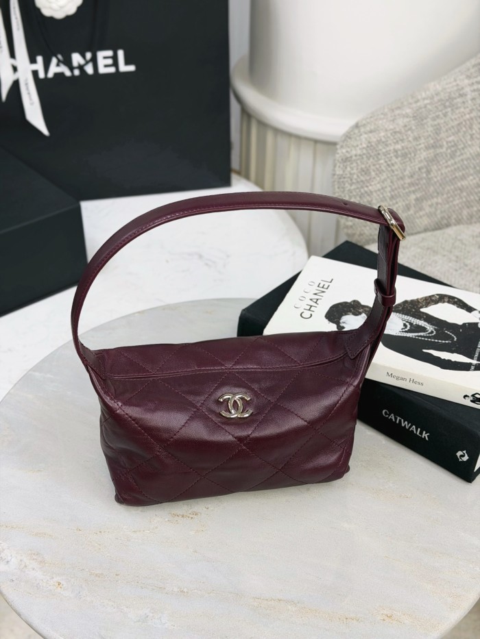 Chanel Lambskin Hobo Bag #385958