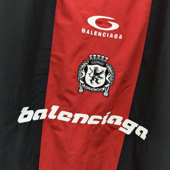Balenciaga Top-quality Version Outerwear Long Sleeve Top #386054