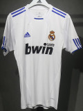 2010-2011 RMA Home Player Version 球员 Retro Soccer Jersey