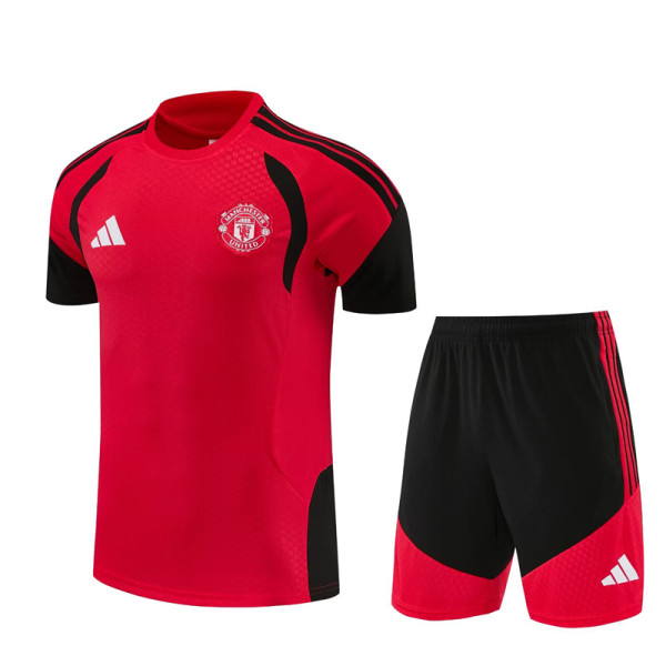 2026-27 Man Utd Red Training Short Suit
