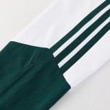 2026-27 RMA White Windbreaker Suit (风衣套装)