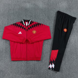 2026-27 Man Utd Red Windbreaker Suit (风衣套装)
