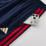 2026-27 Bayern White Windbreaker Suit (Hoodie)(风衣套装)