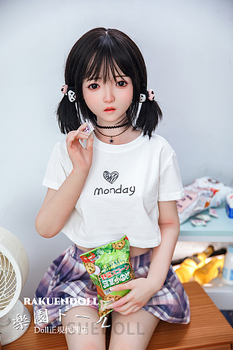 洛小乙ヘッド & 140cm A-cup  シリコン頭部+TPEボディロり系ラブドール ボディー材質など選択可能