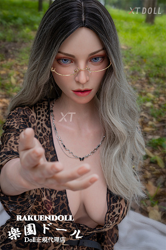 Melanieヘッド 165cm Eカップ  レホパード フルシリコンドール リアル 欧米 熟女 ラブドール XTdoll