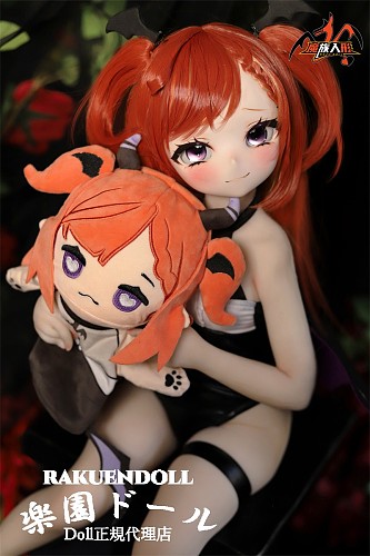 【看板娘】萨丽希尔ちゃん 85cm カンバン娘 悪魔コス ソフトビニール製頭部 TPE製ボディ ミニラブドール 宣伝画像と同じ制服も付属 Mozudoll