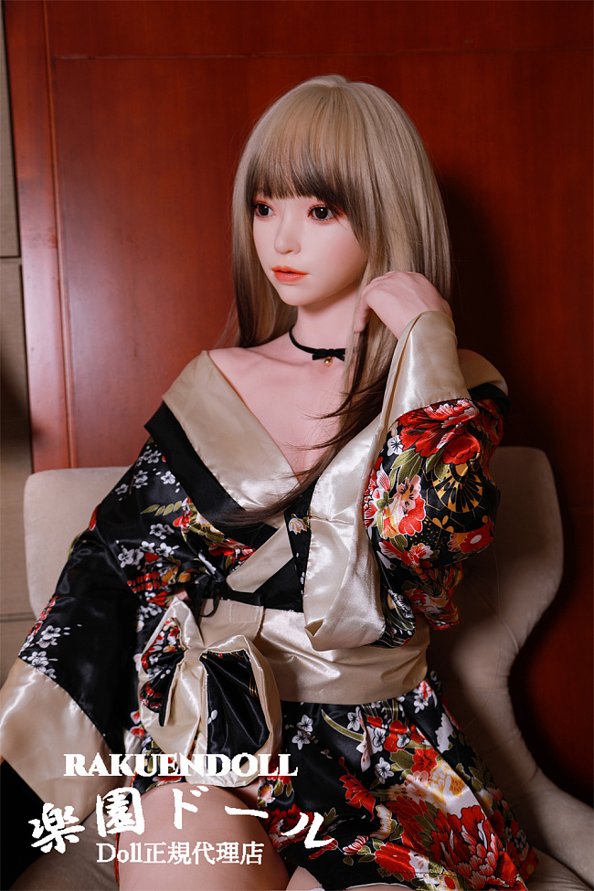 【和風】162cm Cカップ&B4思琳娜ヘッド フルシリコン材質 ラブドール 等身大リアルドール リアルボディ 伴趣（はんしゅ）