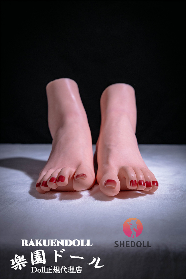 【シリコン足】左足と右足 セット品 リアルメイク塗装付き 等身大ドールサイズの足 最新関節指選択可 重量1.7kg（両足）医療で使用可 SHEDOLL