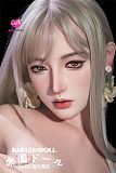 エレガントな白ドレス姿のリアルラブドール（168cm）
