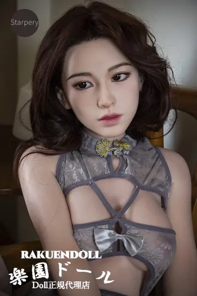 Nina ダッチワイフ