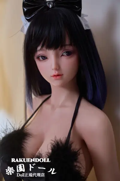#7 セクシー・ダッチワイフ