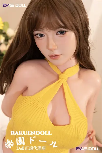 Yiyi セクシー