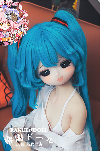 羊角社Croissant Doll #B06ヘッド 132cm バスト小 にやり顔小悪魔系あざとい ミクコスプレ姿ラブドール 宣材写真のは手描きメイク ビニール製のヘッド アニメ風ダッチワイフ