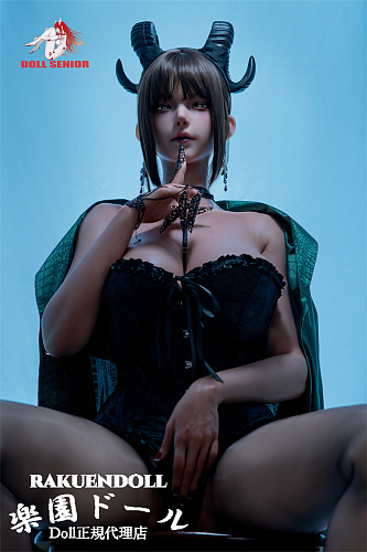 【先着30名限定 豪華特典付き！ ① 1〜10位：宣材写真通りのカスタムアイ＋衣装セット（角＋しっぽ＋アウター＋トップス＋ズボン） ② 1〜30位：ブランケット＋ポストカード＋マウスパッド】Doll Senior 【星座シリーズ】#C02Capricornヘッド 170cm Hカップ やぎ座 冷たい気配 リアル皮膚付きフルシリコン製ダッチワイフ 宣材写真はROS機能付き