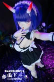 紫のボブヘアに赤い角付き 妖怪コスプレラ ぶ ドール