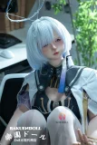 白い眉とまつ毛が印象的な無口で知性的なミステリアス系love doll