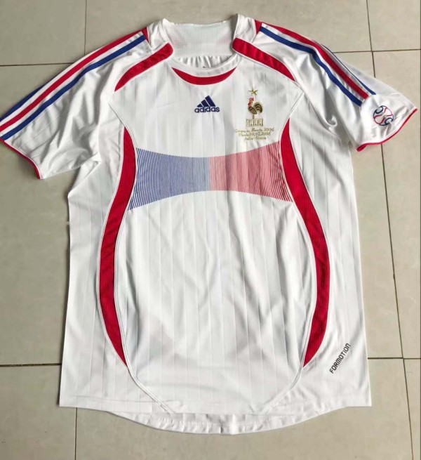 2006 France Away White Fans 1:1 Quality Retro Soccer Jersey