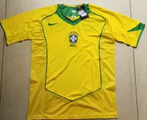 2004 Brazil Home 1:1 Quality Retro Soccer Jersey