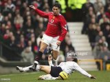 2004-2006 Manchester United Home Long Sleeve 1:1 Retro Soccer Jersey