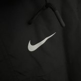 2023 Nike Black Windbreaker9（袖子有英文）