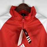 23/24 Flamengo Red Windbreaker（袖子白色）