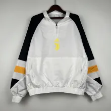 23/24 Juventus White Windbreaker（三色）