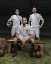 23/24 Italy 125th Anniversary Commemorate Edition White Fans 1:1 Quality Soccer Jersey