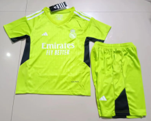 23/24 Kids Real Madrid Green Goalkeeper  1:1 Quality Soccer Jersey