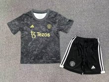23/24 Manchester United Originals Stone Roses Icon 1:1 Kids Pre-Match Soccer Jersey