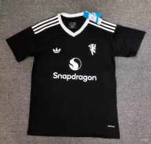24/25 Manchester United Third  Goalkeeper  Fans 1:1 Quality Soccer Jersey