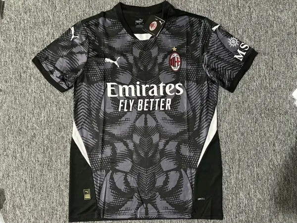 24/25 AC Milan Goalkeeper Fans 1:1 Quality Soccer Jersey