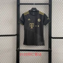 21/22 Bayern Away Fans Retro 1:1 Quality Soccer Jersey