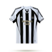 2004/2006 Newcastle Home Fans  1:1 Quality Retro Soccer Jersey