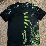 24/25  Real Madrid  Fans Panther Green Edition 1:1 Quality Soccer Jersey （荧光绿）