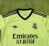 24/25  Real  Madrid Training Clothes Fans 1:1 Quality Soccer Jersey