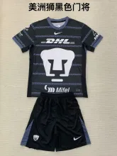 24/25 Puma Goalkeeper Black Kids Kits 1:1 Quality Soccer Jersey